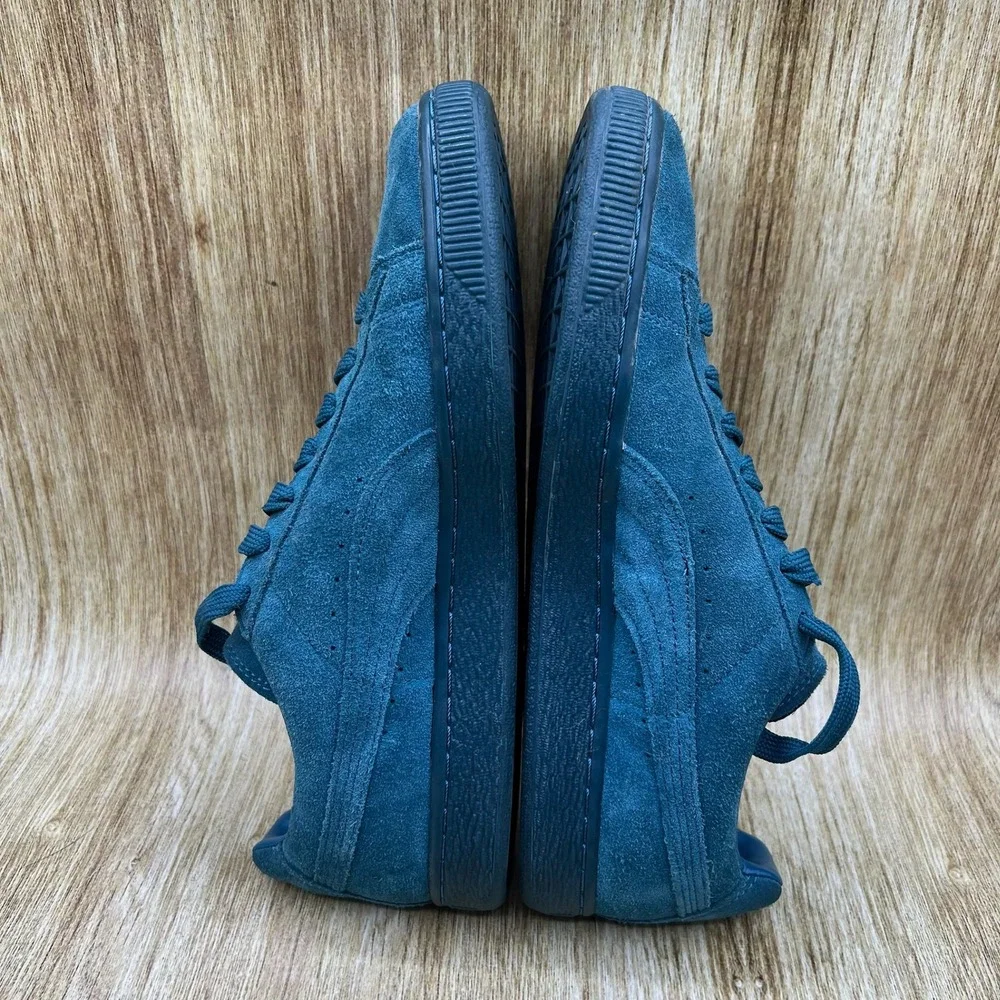 Puma Suede Classic Men's Size 10 Mono Iced Blue Coral Shoes Sneakers 360231-01